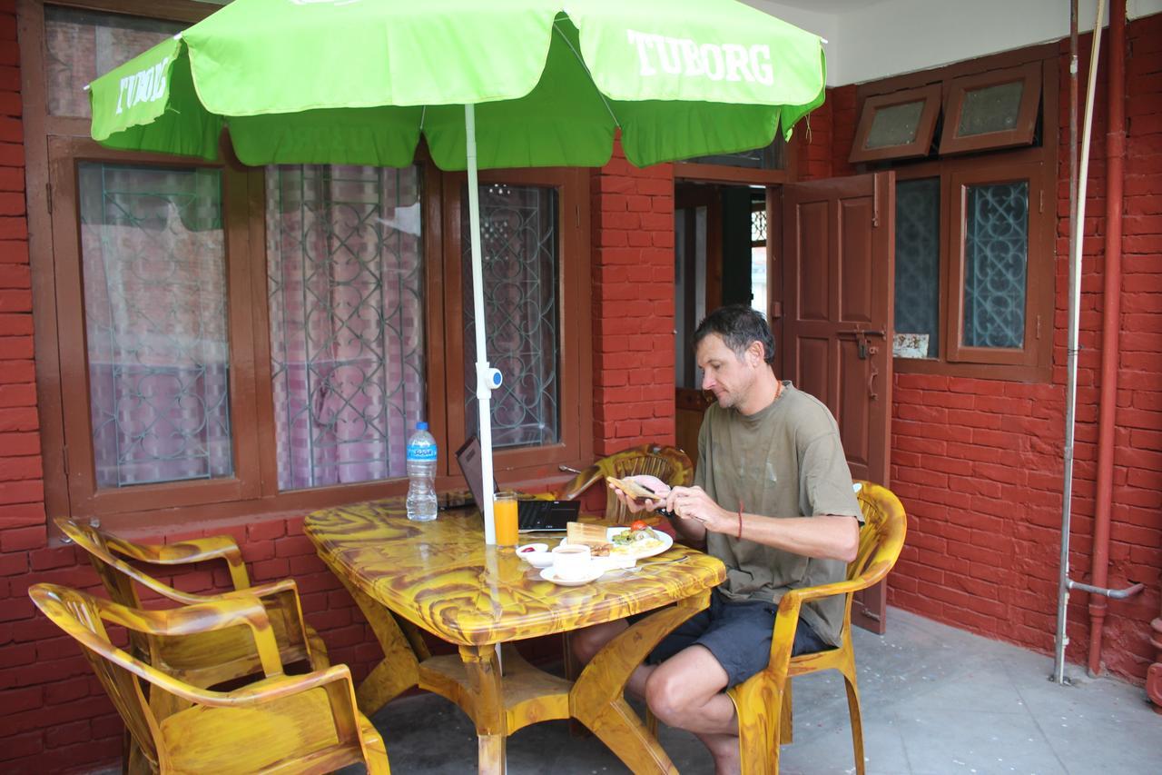 Travellers Dorm Bed & Breakfast Κατμαντού Εξωτερικό φωτογραφία